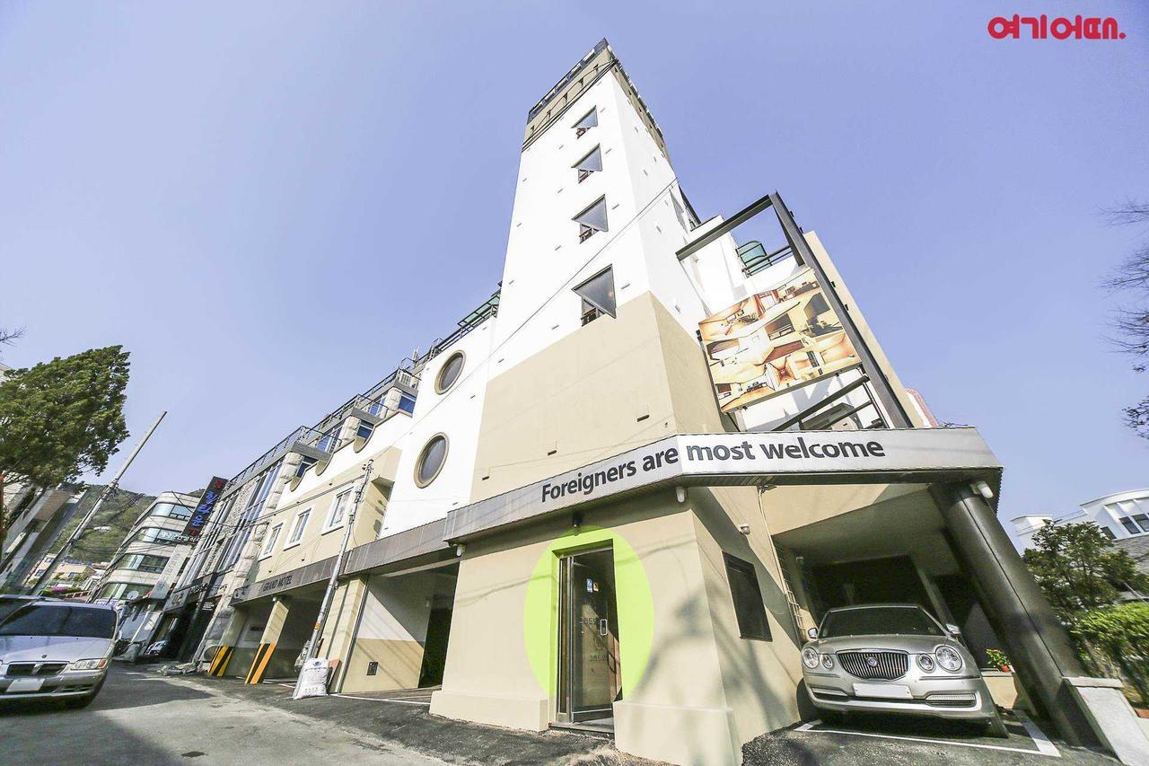 Goodstay Grand Motel Chuncheon Exterior photo