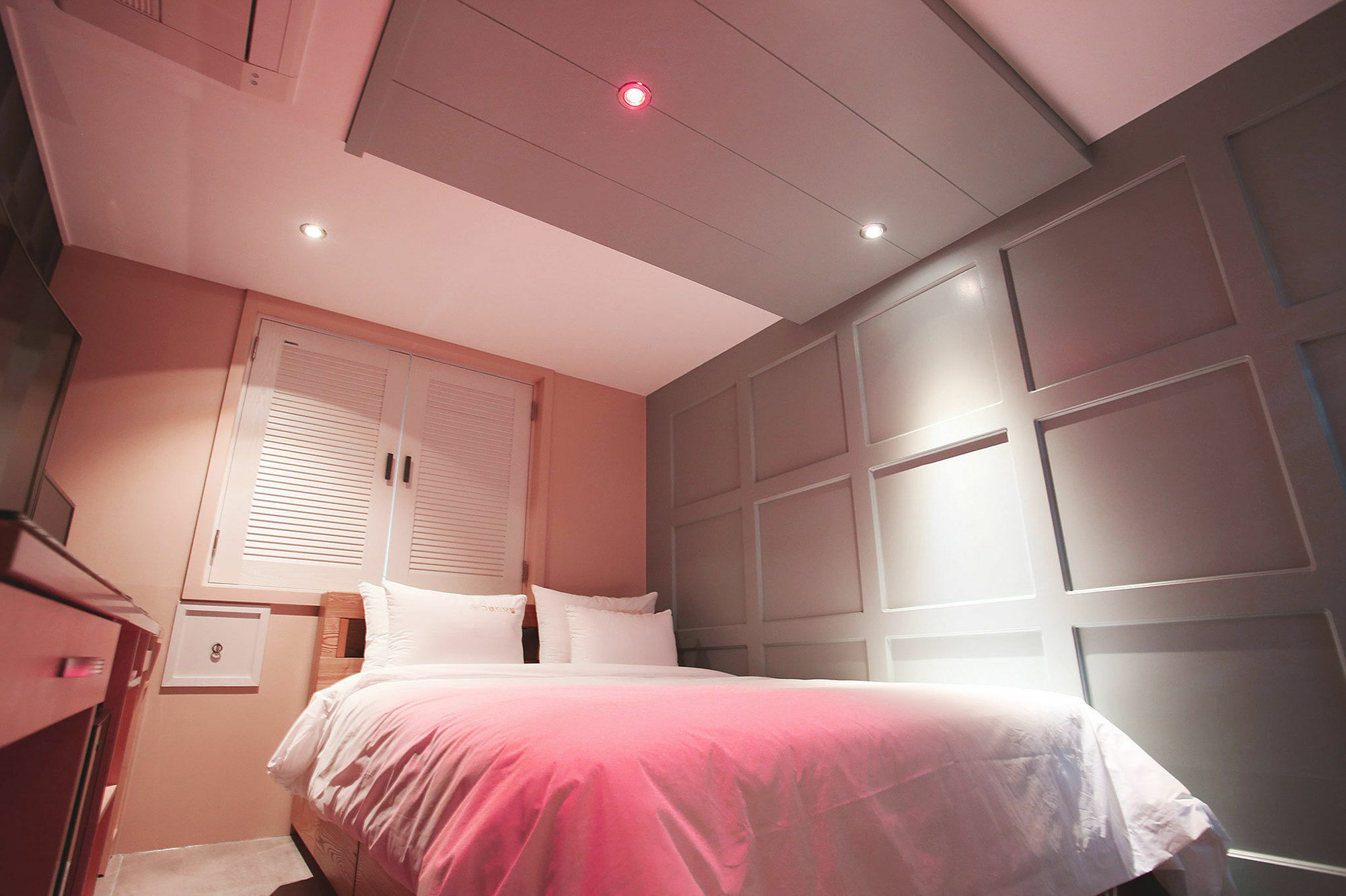 Goodstay Grand Motel Chuncheon Exterior photo